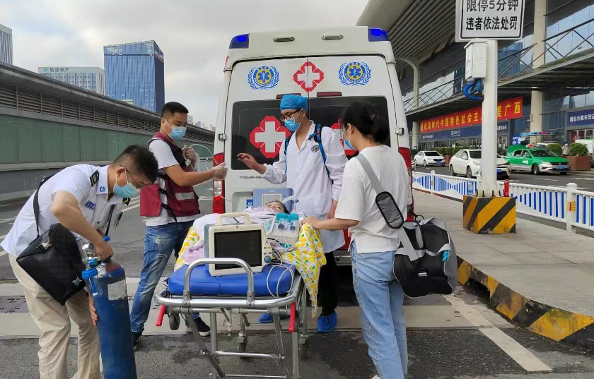 德昌县救护车出租公司